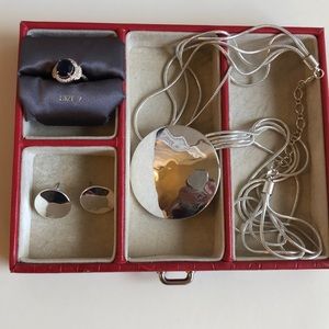 Nine West set necklace